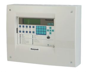 020-538-105 Базовый комплект оборудования XLS80e, включающий процессорную плату, командный модуль с дисплеем, шасси